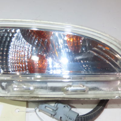 Clignotant droit Renault TWINGO II (CN0_) 1.2 16v (cn04, cn0a, cn0b) (2007-2014) 3 portes
