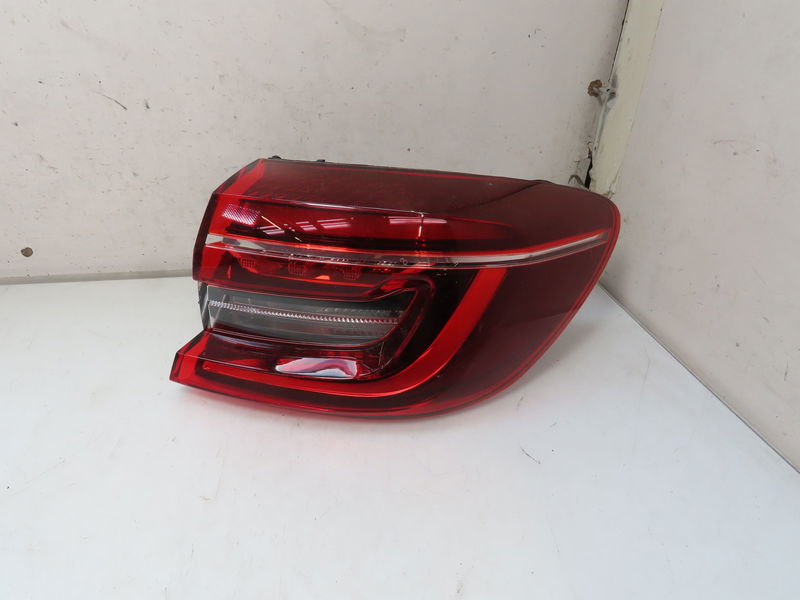 Feu arrière droit Renault CLIO V (B7_) 1.0 sce 65 (b7mg) (2021)