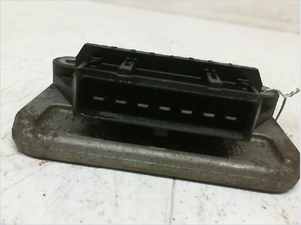 Module allumage Volkswagen GOLF II (19E, 1G1) 1.3 (1983-1987)