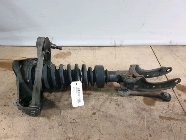 Amortisseur avant gauche Volkswagen TOUAREG (7LA, 7L6, 7L7) 2.5 r5 tdi (2003-2010)
