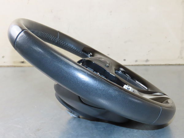 Volant de direction Renault CLIO IV Grandtour (KH_) 1.5 dci 90 (khn3, khn4) (2012) 5 portes