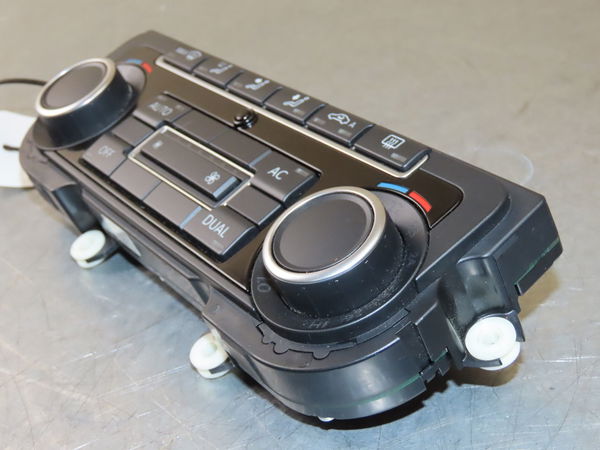 Commande de chauffage Volkswagen TIGUAN (5N_) 2.0 tdi (2008-2018) 5 portes