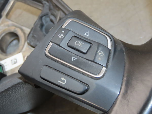 Volant de direction Volkswagen TOURAN (1T3) 1.6 tdi (2010-2015) 5 portes