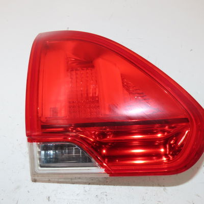 Feu arrière interieur gauche Peugeot 2008 I (CU_) 1.2 thp 130 - puretech 130 (2015)