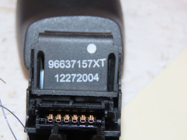 Commande regulateur de vitesse Peugeot 2008 I (CU_) 1.2 thp 130 - puretech 130 (2015)