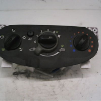 Commande de chauffage DACIA DUSTER Phase 1 03-2010--12-2013 1.5 DCI 85ch