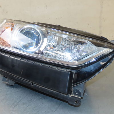Phare droit Ford MONDEO V 3-5 portes (CE) 1.5 tdci (2015)
