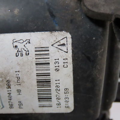 Phare antibrouillard avant droit Peugeot 308 I (4A_, 4C_) 1.6 hdi (2007-2014) 5 portes