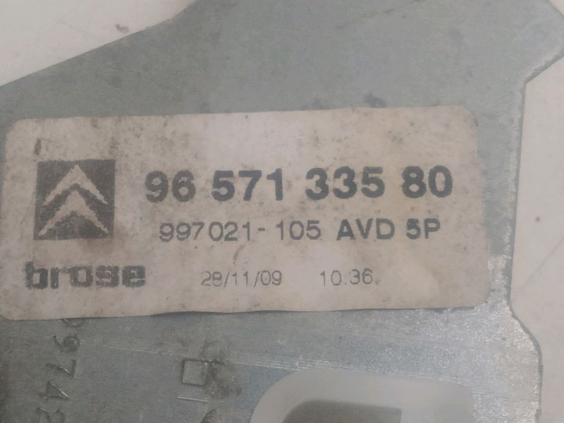 Mecanisme  moteur lève-glace avant droit Citroën C4 I (LC_) 1.6 hdi (2004-2011) 5 portes
