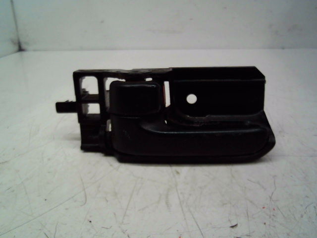 Poignee int porte avg Daihatsu TERIOS (J2_) 1.5 4x4 (2006)