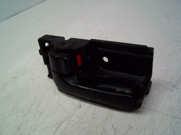 Poignee int porte avg Daihatsu TERIOS (J2_) 1.5 4x4 (2006)