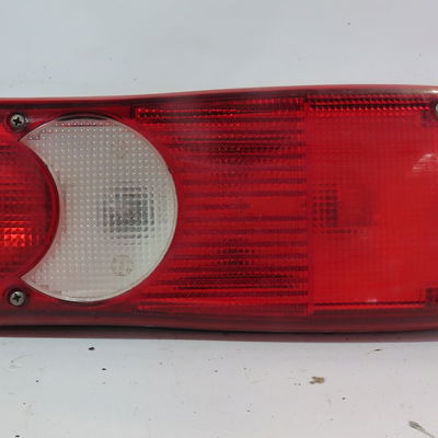 Feu arrière gauche Peugeot BOXER Camion plate-forme-Châssis 2.2 hdi 130 (2011)