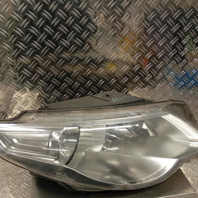 Phare droit Volkswagen PASSAT CC B6 (357) 2.0 tdi (2008-2012)