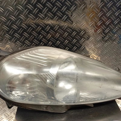 Phare droit Fiat GRANDE PUNTO (199_) 1.2 (2005)