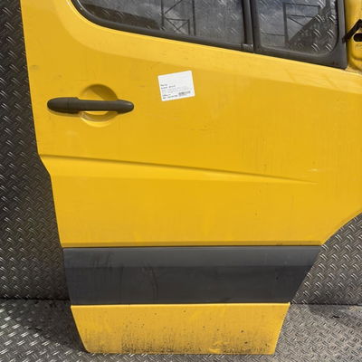 Porte avant droite Mercedes-benz SPRINTER 3,5-t Camionnette (B906) 313 cdi (906.631, 906.633, 906.635, 906.637) (2009)