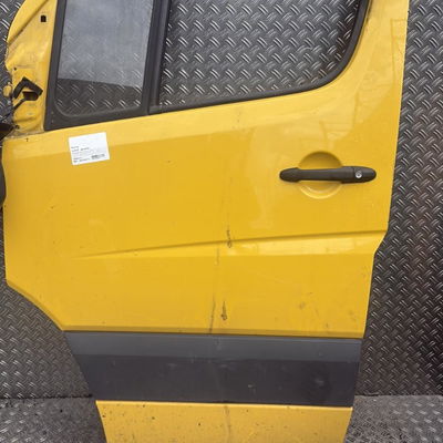 Porte avant gauche Mercedes-benz SPRINTER 3,5-t Camionnette (B906) 313 cdi (906.631, 906.633, 906.635, 906.637) (2009)