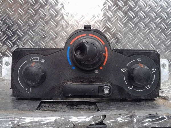 Commande de chauffage Renault KANGOO Express (FW0-1_) 1.5 dci 75 (fw07, fw10, fw04) (2010) 4 portes