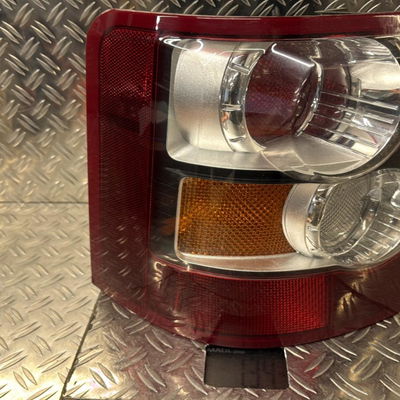 Feu arrière gauche Land rover RANGE ROVER SPORT I (L320) 2.7 d 4x4 (2005-2013)