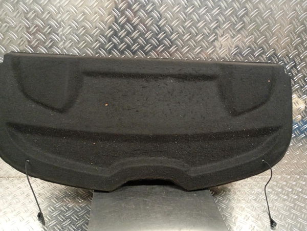 Tablette plage arrière Peugeot 208 I (CA_, CC_) 1.4 hdi (2012) 3 portes