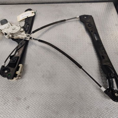 Mecanismemoteur leve-glace avg Bmw 1 (E87) 120 d (2004-2011)