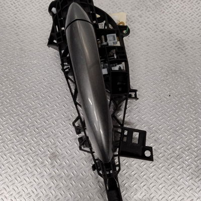 Poignee ext porte avg Opel ASTRA K (B16) 1.0 turbo (68) (2015)