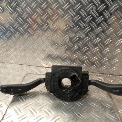 Interrupteur commande de frein a main Volkswagen POLO (9N_, 9A_) 1.4 tdi (2001-2005)