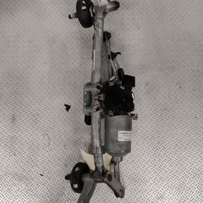 Moteur essuie-glace avant Nissan PULSAR 3-5 portes (C13) 1.5 dci (2014)