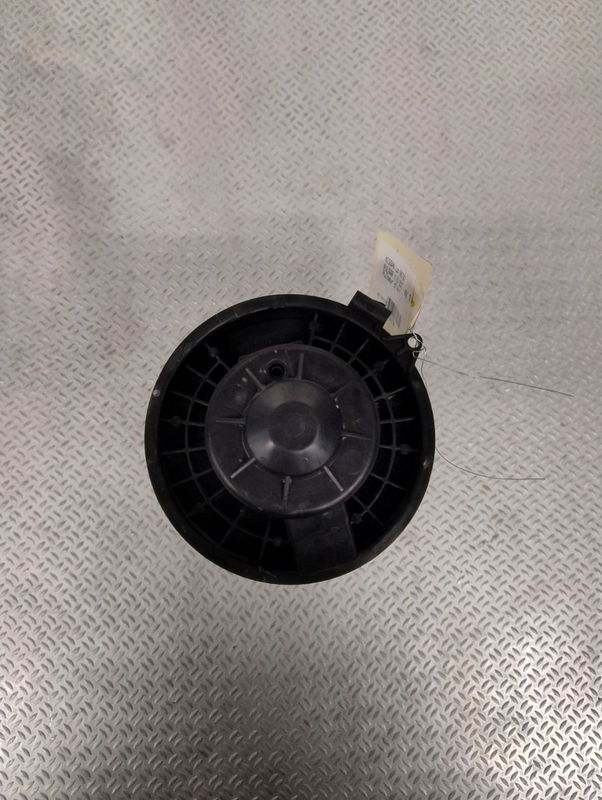 Moteur ventilateur chauffage Nissan PULSAR 3-5 portes (C13) 1.5 dci (2014)