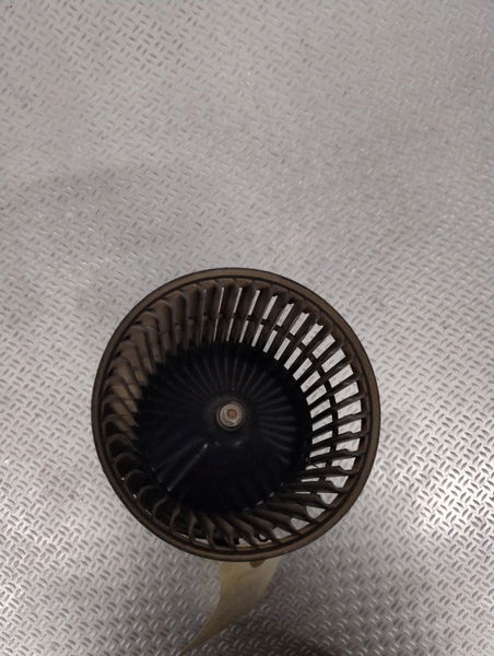 Moteur ventilateur chauffage Nissan PULSAR 3-5 portes (C13) 1.5 dci (2014)