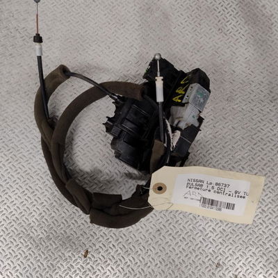 Serrure porte ard Nissan PULSAR 3-5 portes (C13) 1.5 dci (2014)