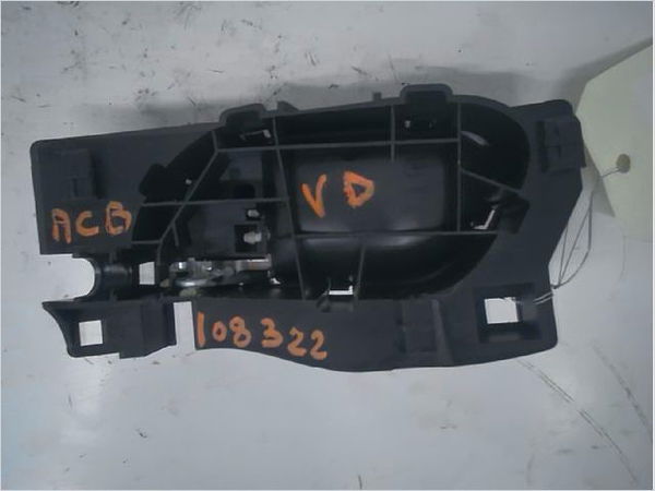 Poignee int porte avd Citroën DS4 (NX_) 1.6 thp 160 (2012-2015)