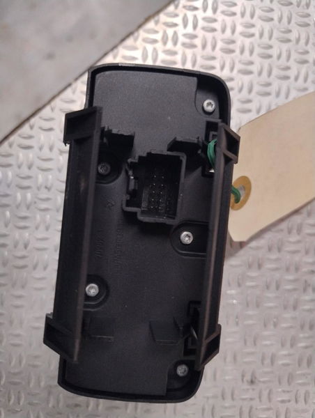 Interrupteur commande de phares Ford FIESTA VI (CB1, CCN) 1.4 (2008)