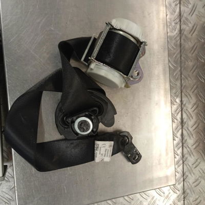 Ceinture avant droite Bmw X3 (E83) Xdrive 35 d (2008-2011)