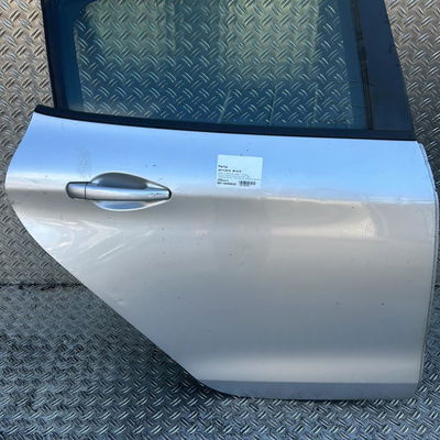 Porte arrière droite Peugeot 208 I (CA_, CC_) 1.4 hdi (2012) 3 portes