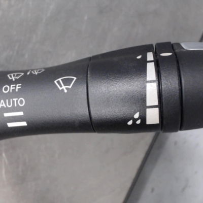 Interrupteur commande de frein a main INFINITI Q50  Q50 PHASE 1