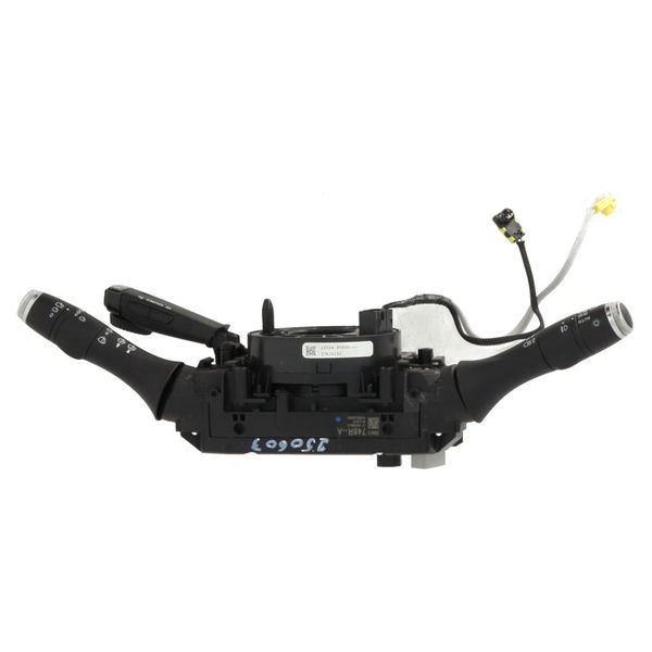 Interrupteur commande de frein a main Renault CLIO V (B7_) 1.5 blue dci 85 (b7ag) (2019) 5 portes
