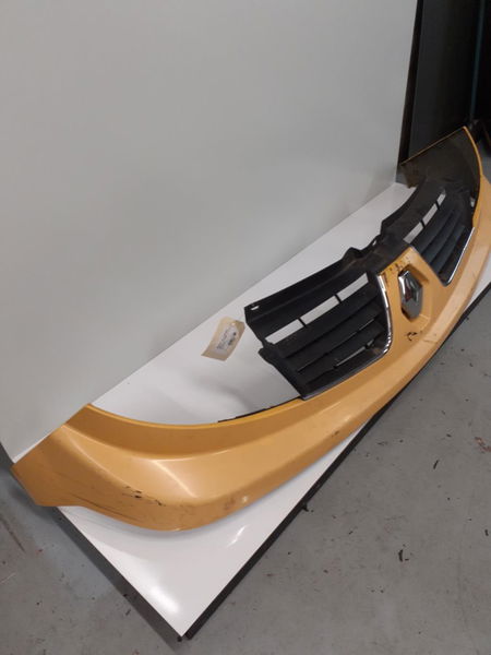 Calandre Renault TRAFIC II Camionnette (FL) 2.0 dci 90 (fl0h) (2006)