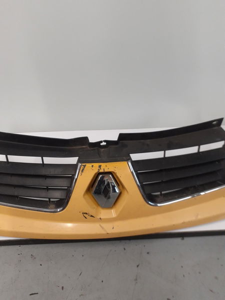 Calandre Renault TRAFIC II Camionnette (FL) 2.0 dci 90 (fl0h) (2006)