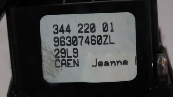 Commande eclairage Peugeot 206 3-5 portes (2A-C) 1.6 i (1998-2000)