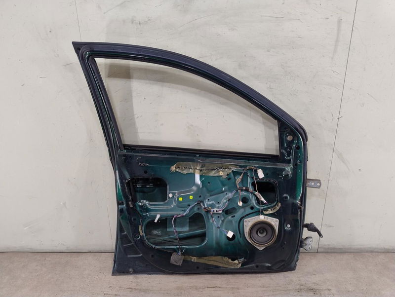 Porte avant gauche Toyota YARIS (_P1_) 1.3 (ncp10_, scp12_) (1999-2005)