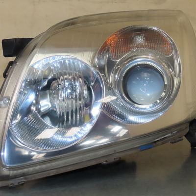 Phare gauche Toyota AVENSIS Break (_T25_) 2.0 d-4d (cdt250_) (2003-2008)