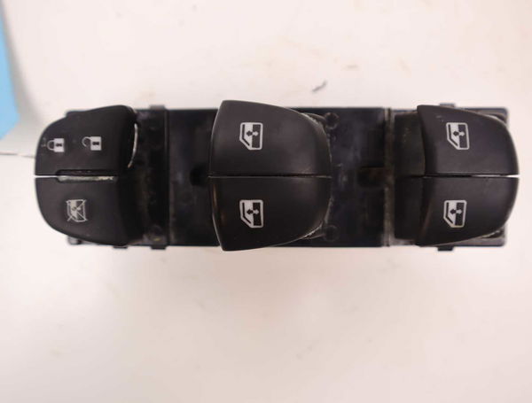 Commande lève-glace porte avant gauche Nissan QASHQAI II SUV (J11, J11_) 1.2 dig-t (2013)