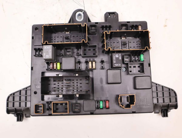 Platine fusible ar Opel ASTRA J (P10) 1.7 cdti (68) (2009-2015)