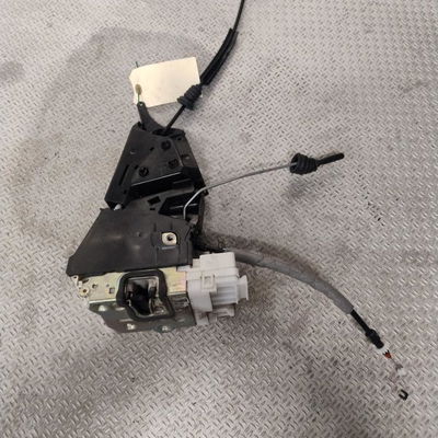 Serrure porte avd Mercedes-benz CLASSE A (W169) A 180 cdi (169.007, 169.307) (2004-2012) 5 portes