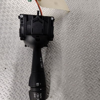 Commande eclairage Renault TWINGO III (BCM_, BCA_) 0.9 tce 95 (2019)