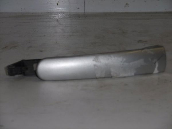 Poignee ext porte ard SEAT LEON I