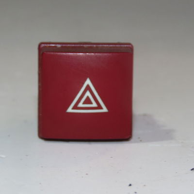 Bouton de warning Peugeot 207 SW (WK_) 1.6 hdi (2007-2012) 5 portes