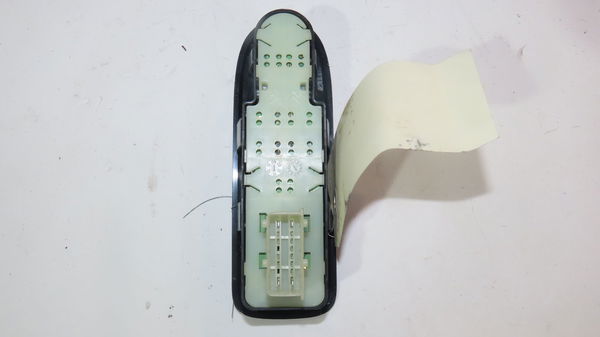 Commande lève-glace porte avant gauche Citroën C3 II (SC_) 1.1 i (2009-2013)