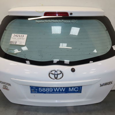 Hayon Toyota YARIS (_P13_) 1.4 d (nlp130_) (2011)