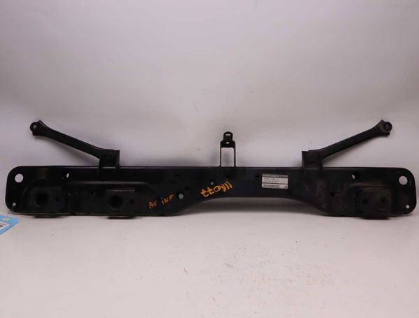 Traverse inférieure armature avant Nissan QASHQAI II SUV (J11, J11_) 1.2 dig-t (2013)